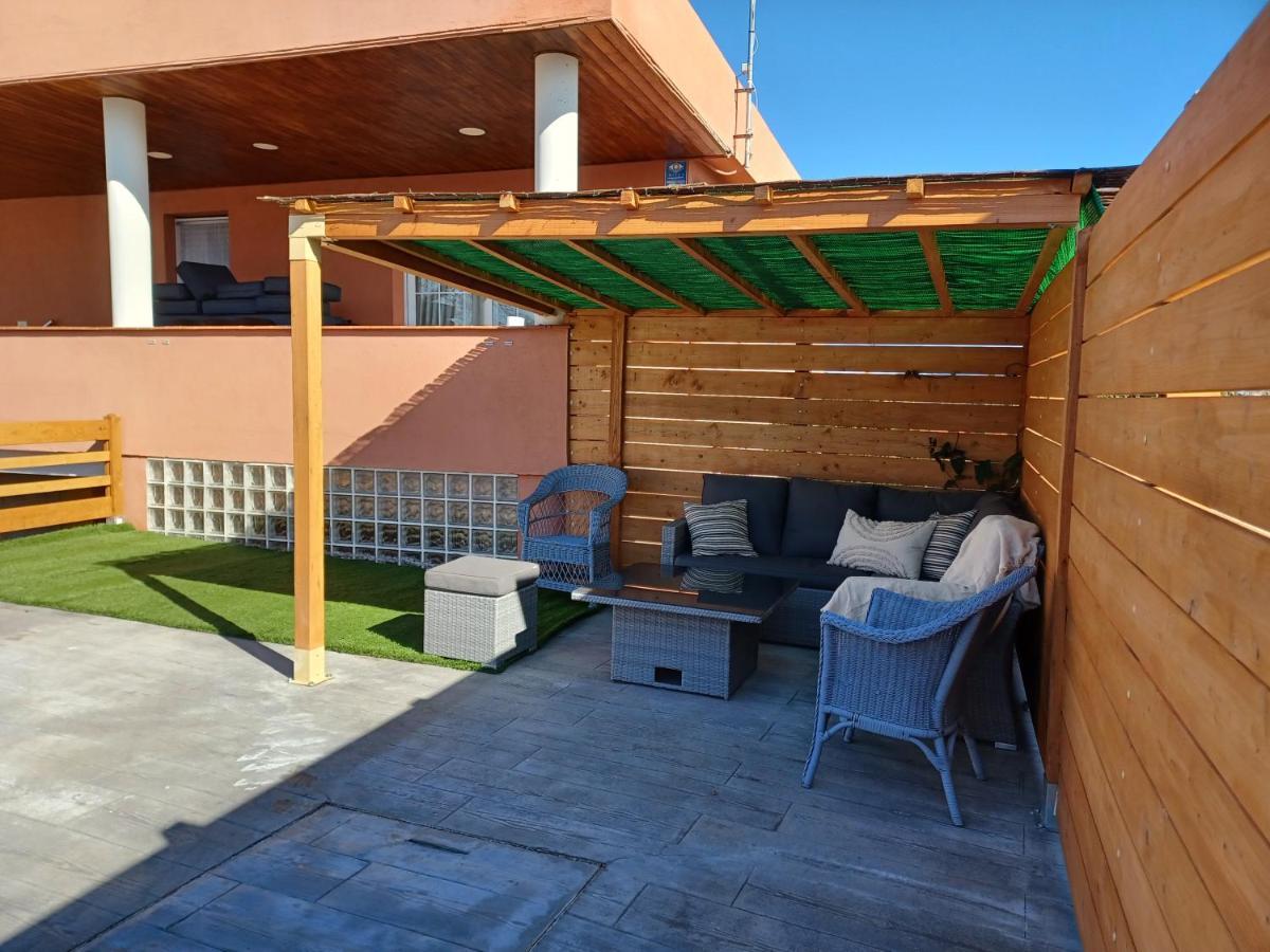 Piscina De Sal Barbacoa Wifi, Parking Gratis, 3 Min Pga Casa El Roble *