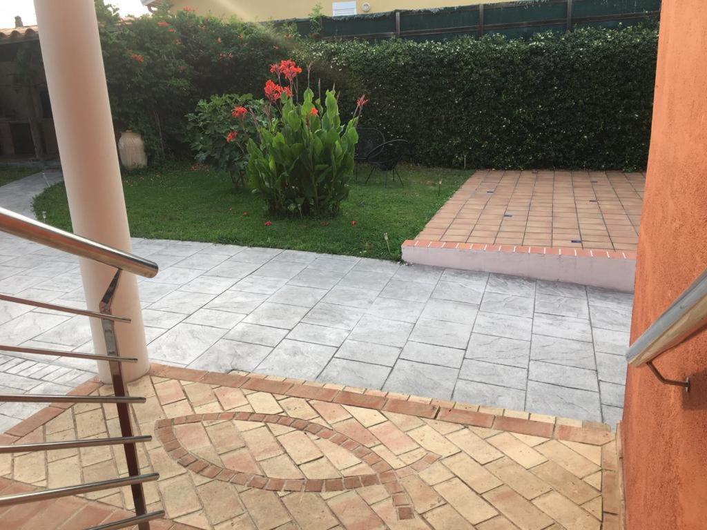 Hébergement de vacances Piscina De Sal Barbacoa Wifi, Parking Gratis, 3 Min Pga Casa El Roble