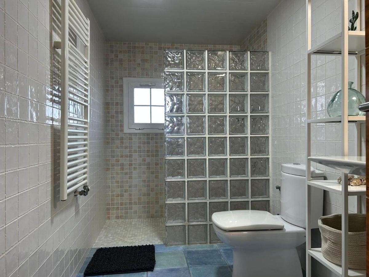 Piscina De Sal Barbacoa Wifi, Parking Gratis, 3 Min Pga Casa El Roble Girona