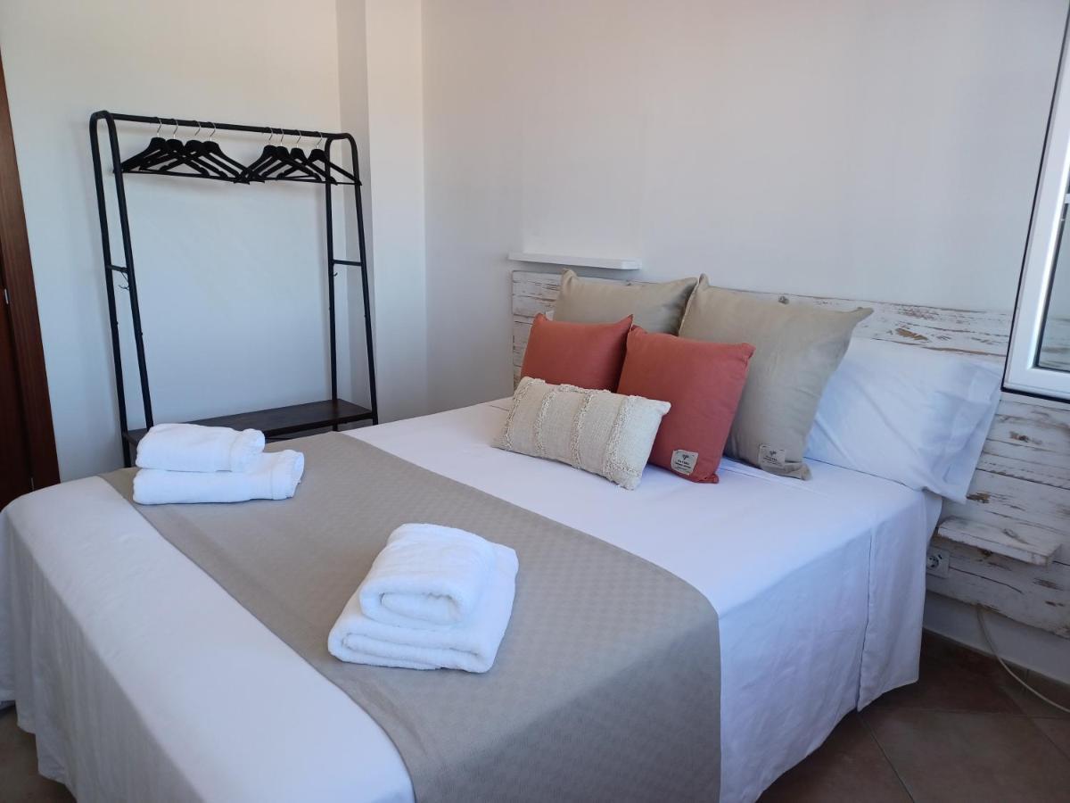 Holiday home Piscina De Sal Barbacoa Wifi, Parking Gratis, 3 Min Pga Casa El Roble *