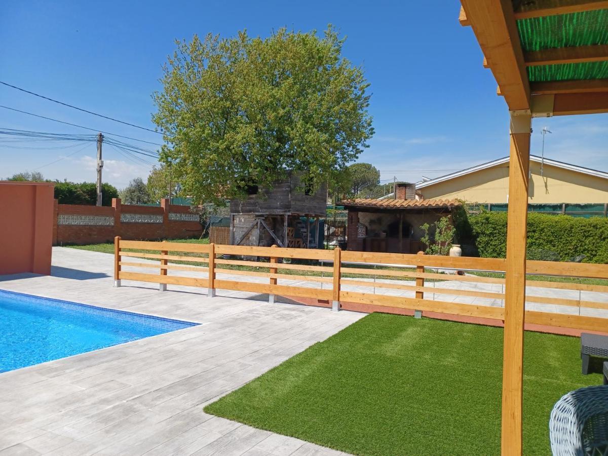 Piscina De Sal Barbacoa Wifi, Parking Gratis, 3 Min Pga Casa El Roble Holiday home