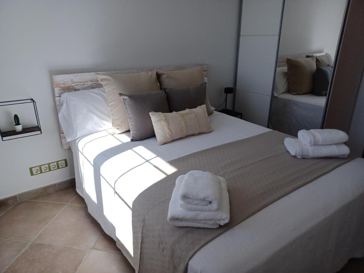 Piscina De Sal Barbacoa Wifi, Parking Gratis, 3 Min Pga Casa El Roble * Girona